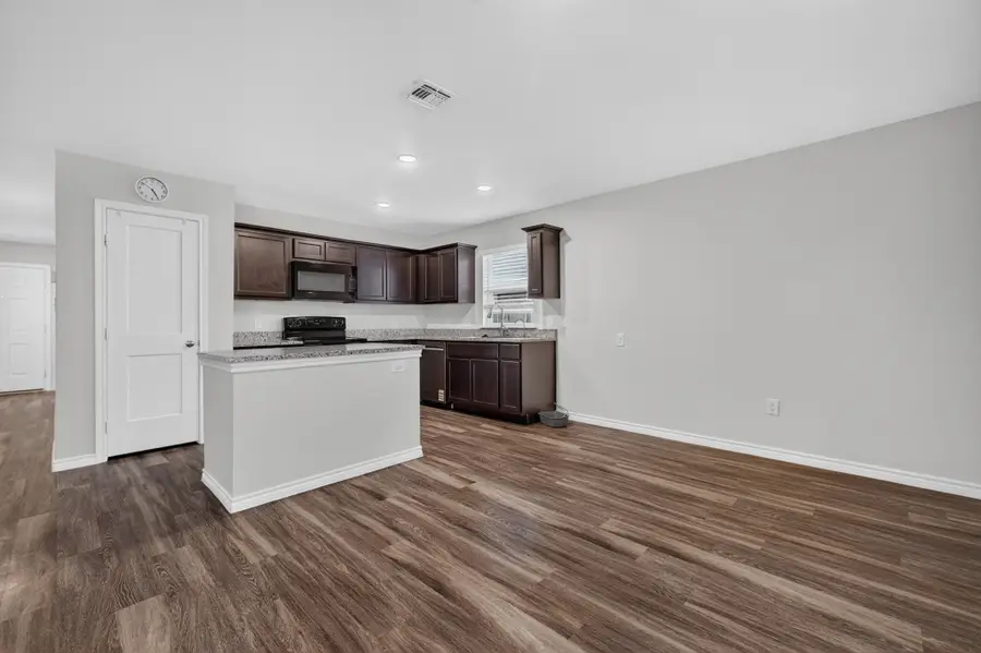 7817 Vineyard Drive, Abilene, TX 79606 - #2