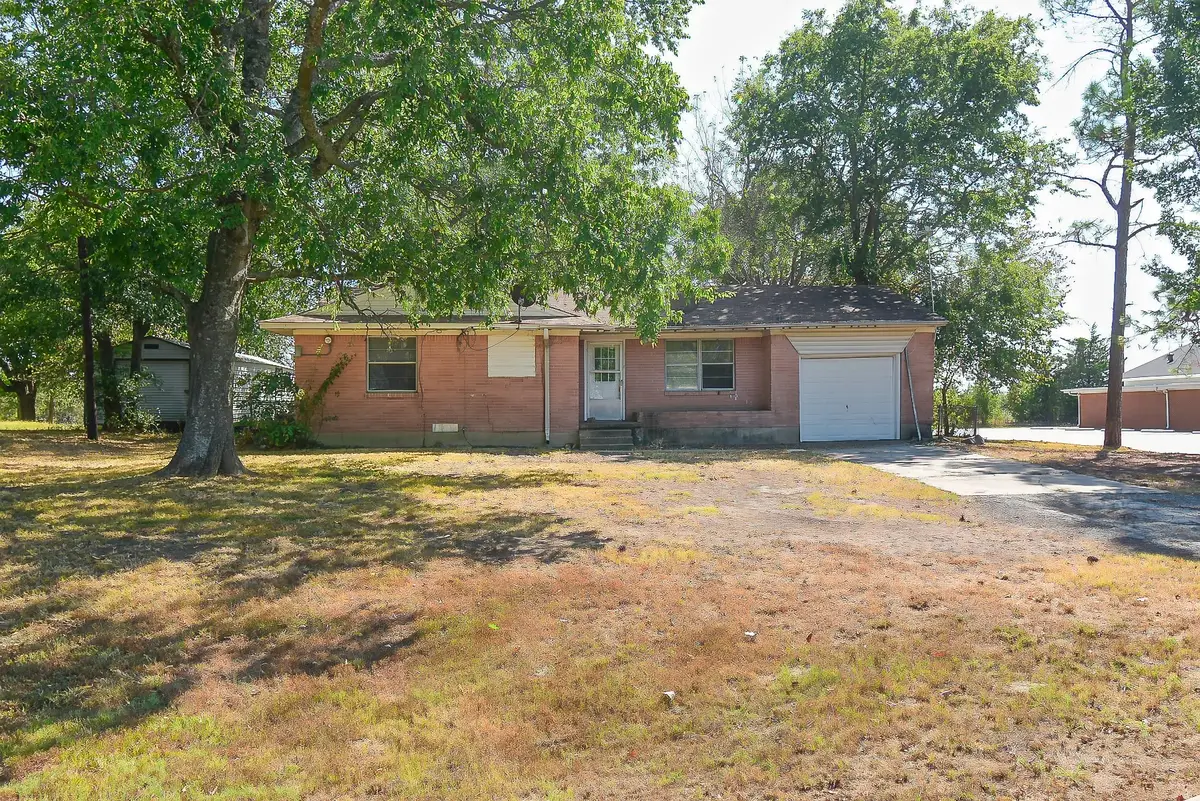 405 Fm 816, Wolfe City, TX 75496 - #1