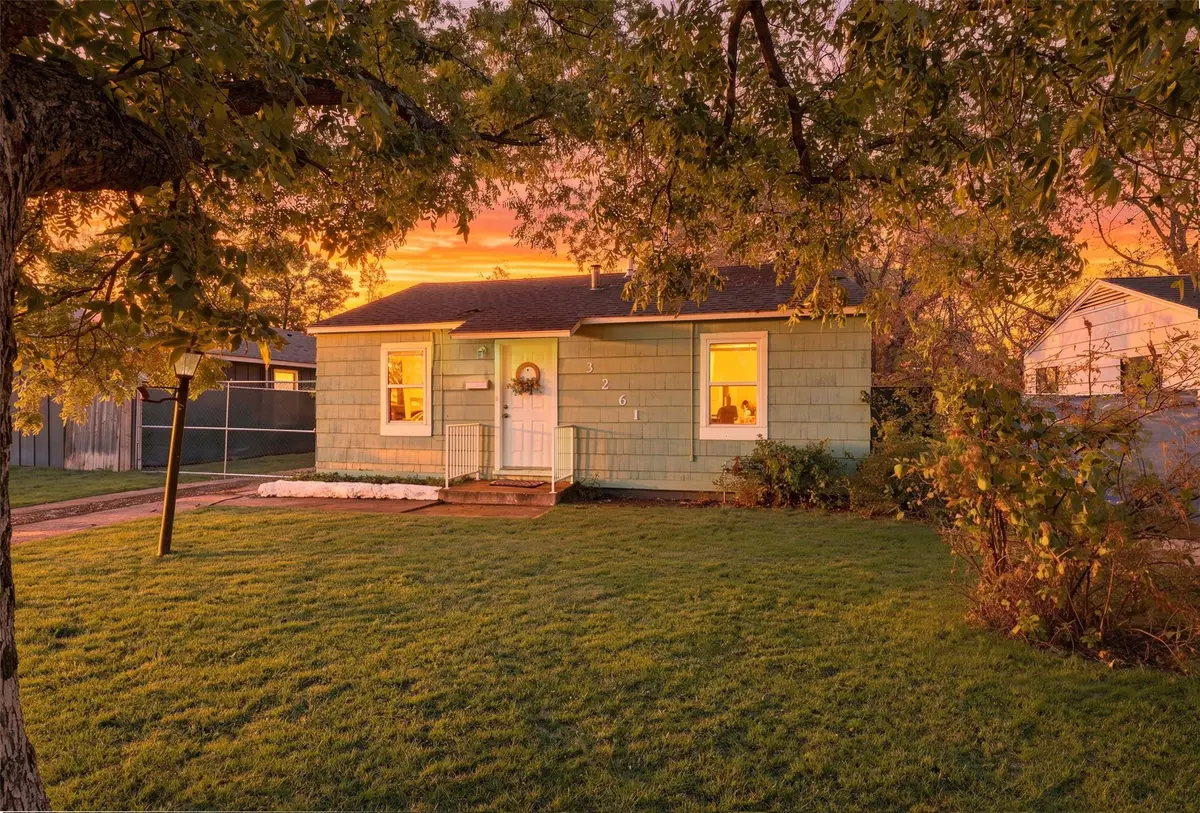 3261 Todd Avenue, Fort Worth, TX 76110 - #1