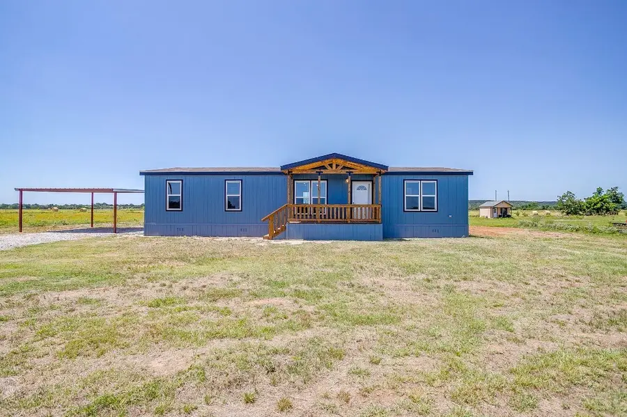 81 Kenzi Drive, Mineral Wells, TX 76067 - #2