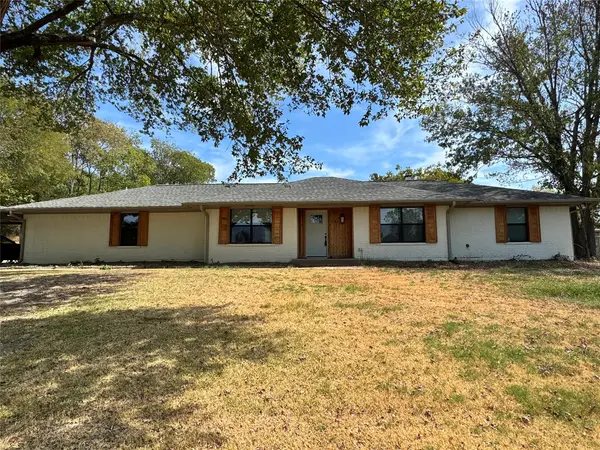 24 Lovers Lane, Forney, TX 75126