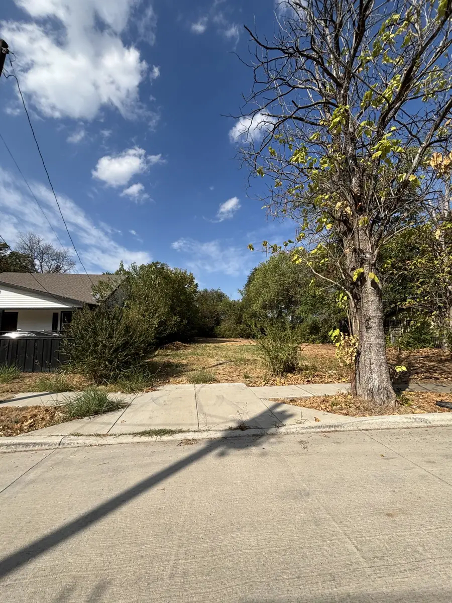 3133 Springview Avenue, Dallas, TX 75216 - #3