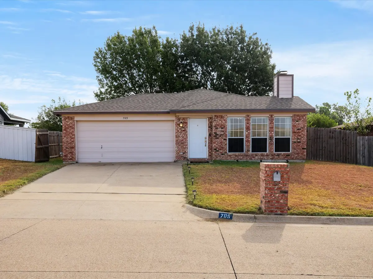 709 Basset Locke Drive, Fort Worth, TX 76108 - #1