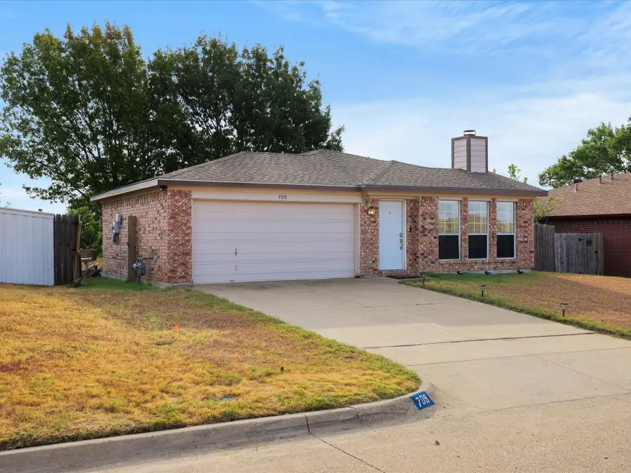 709 Basset Locke Drive, Fort Worth, TX 76108 - #2