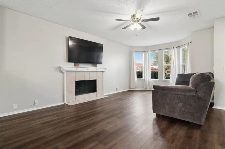 1507 Wavecrest Drive, Glenn Heights, TX 75154 - #3
