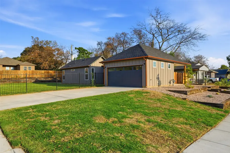 1601 Birdell Street, Fort Worth, TX 76105 - #3