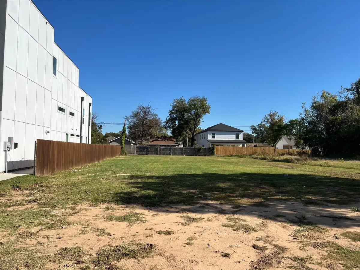 3514 Wendelkin Street, Dallas, TX 75215 - #1