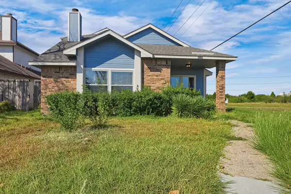 1229 Old Barn Lane, Mesquite, TX 75149