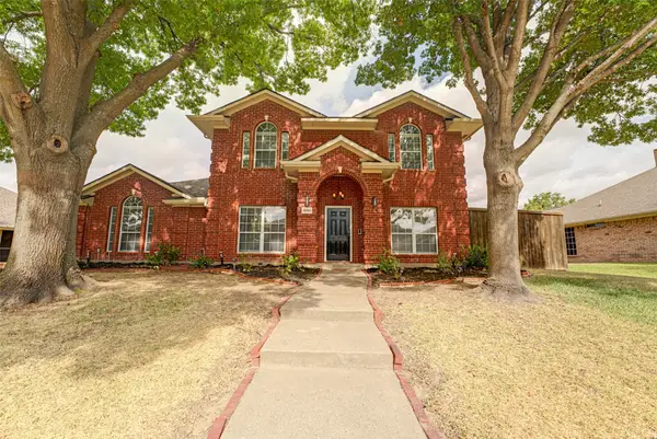 4005 Baywatch Drive, Rowlett, TX 75088