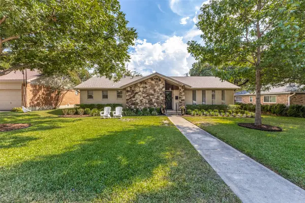 9864 Shoreview Road, Dallas, TX 75238