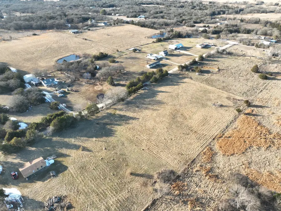 200 The Oil Road, Gainesville, TX 76240 - #2