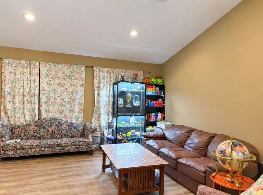 110 Camilla Lane, Garland, TX 75040 - #2