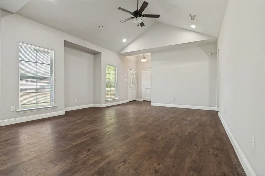 207 Ennis Street, Waxahachie, TX 75165 - #2