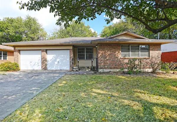 3208 Avon Drive, Denton, TX 76209