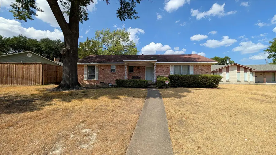 1453 Brook Valley Place, Dallas, TX 75232 - #2