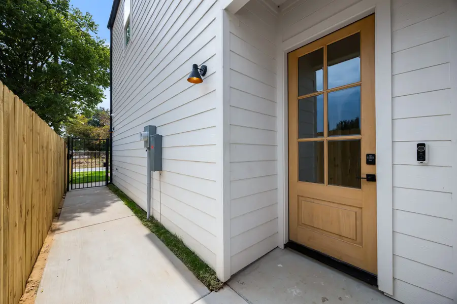 1641 & 1643 Faye Street, Dallas, TX 75215 - #3
