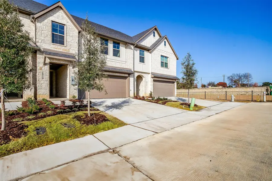 802 Homeplace Circle, Mansfield, TX 76063 - #3