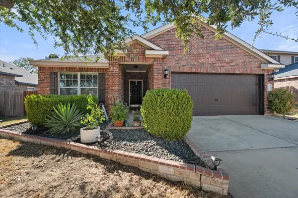 1008 Primrose Drive, Sanger, TX 76266