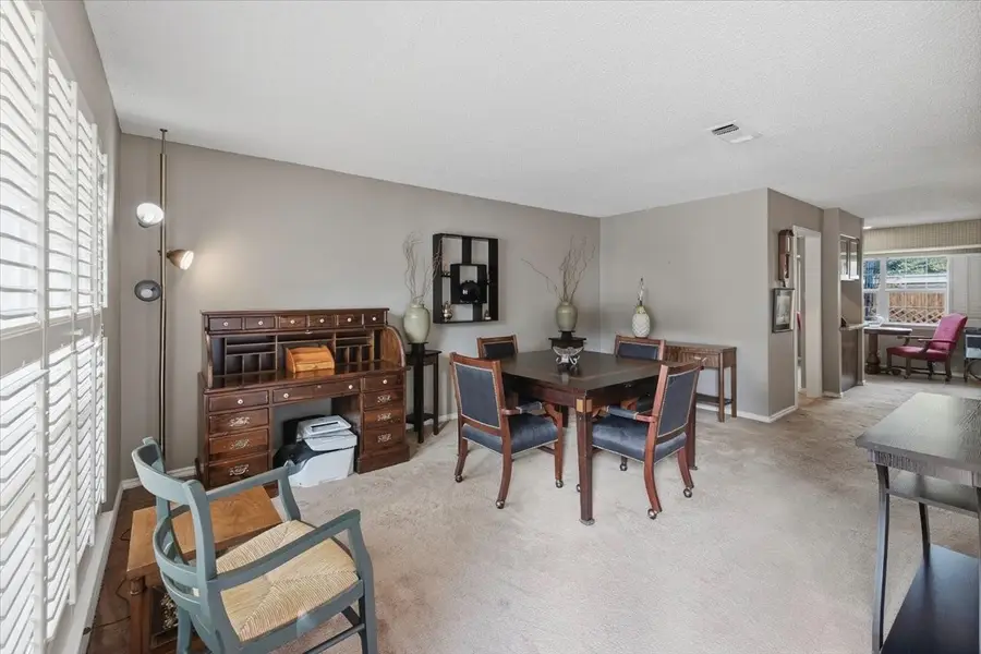 1061 Roaring Springs Road, Fort Worth, TX 76114 - #2