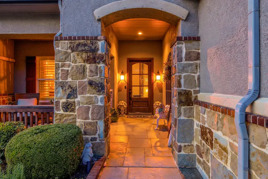 9713 Arkose Drive, Denton, TX 76207 - #2