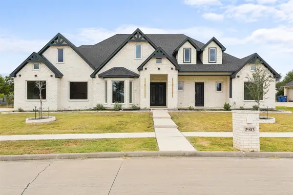 2903 Sunnyside Alley, Ennis, TX 75119