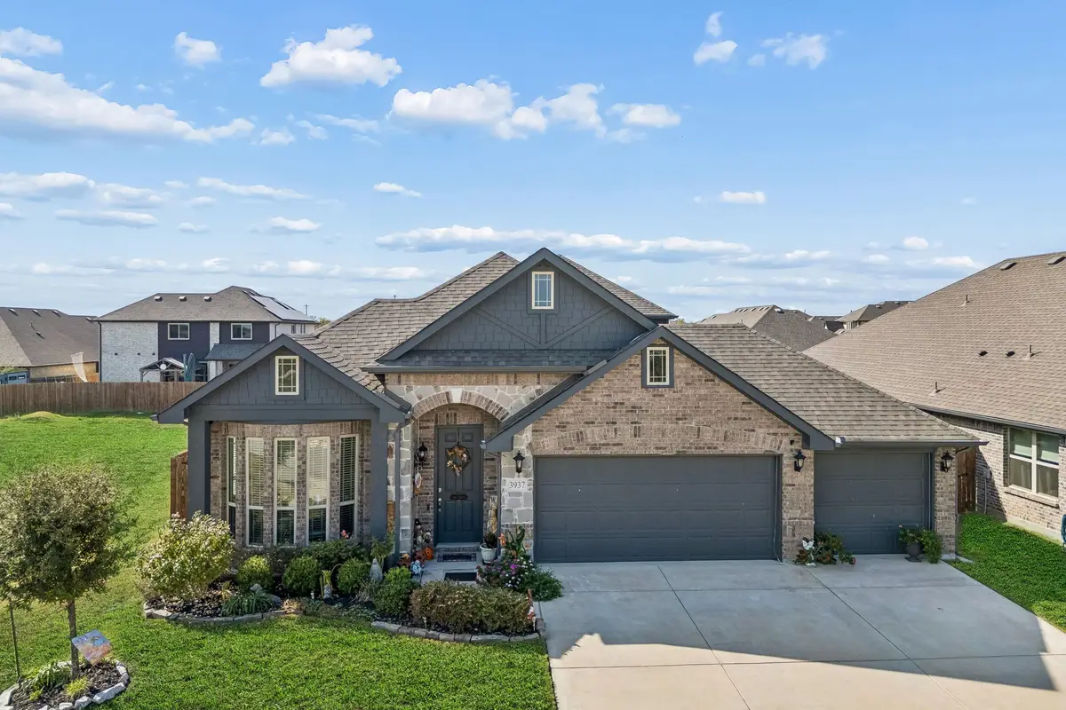 3937 Holly Springs Lane, Kaufman, TX 75142 - #1