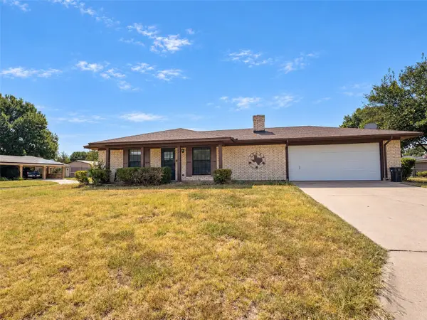 1324 Amherst Street, Burkburnett, TX 76354