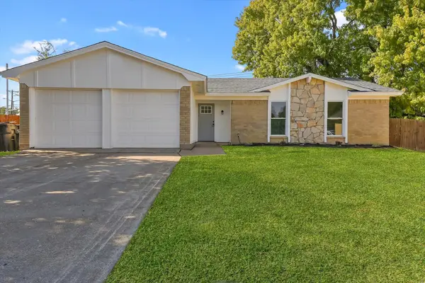 403 Plantation Drive, Arlington, TX 76014