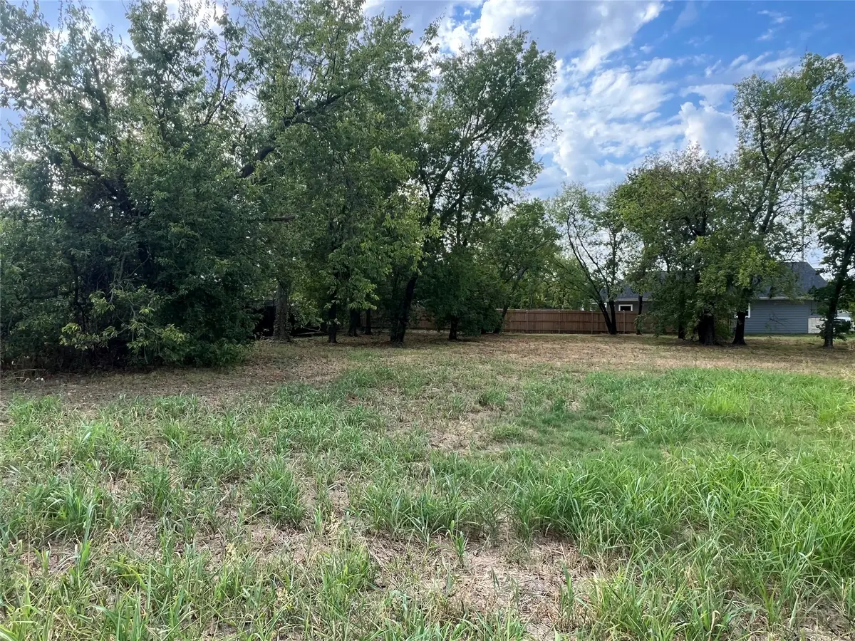 5009 Washington Street, Greenville, TX 75401 - #1