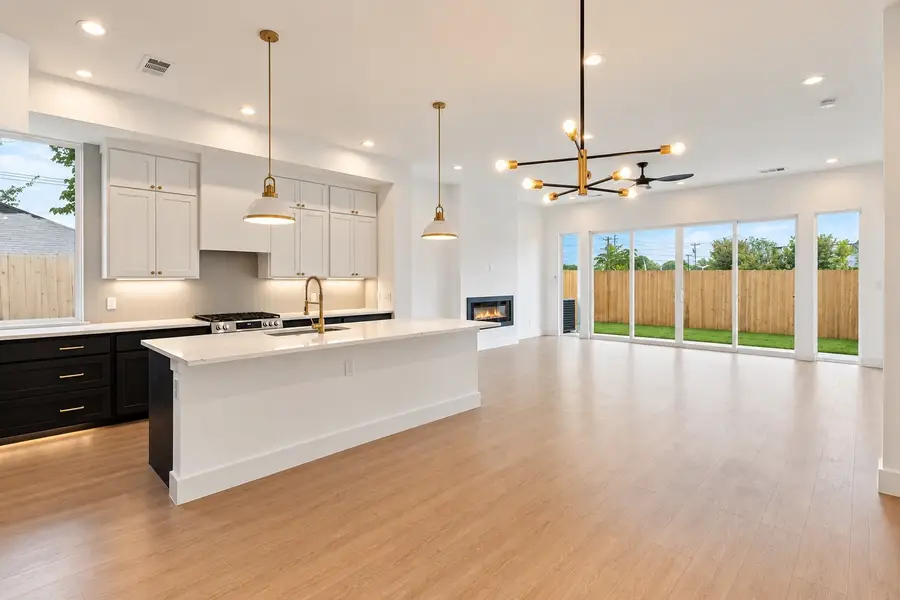 314 Avenue L, Dallas, TX 75203 - #2