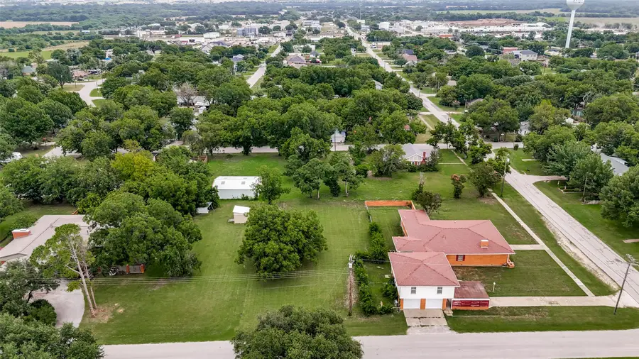 618 W 5th Street, Justin, TX 76247 - #2