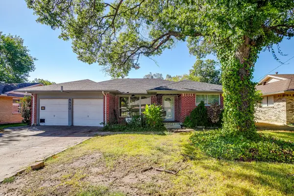 8830 Lapanto Lane, Dallas, TX 75227