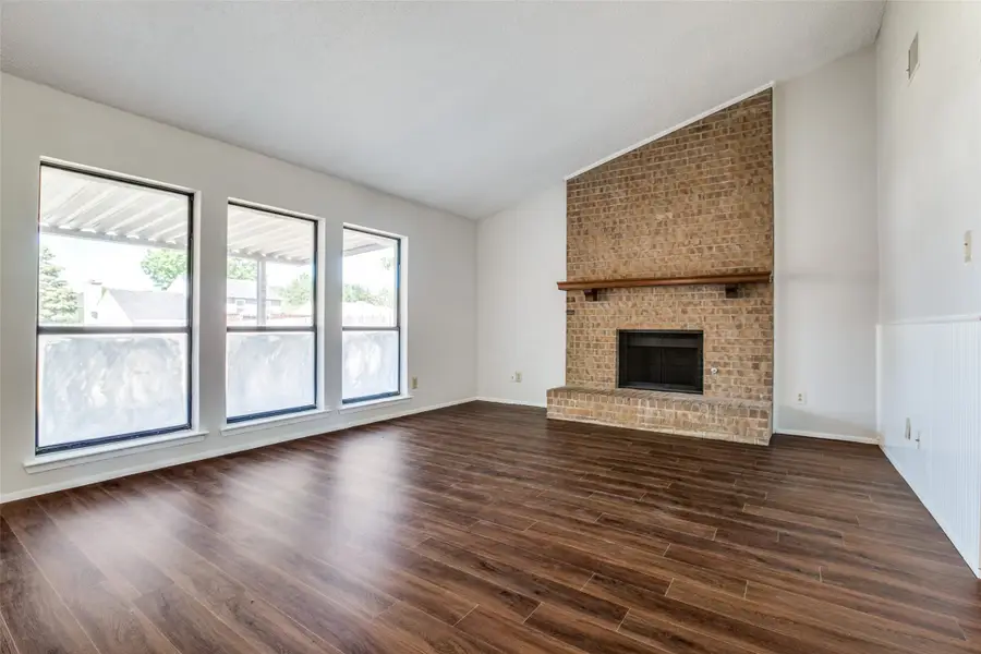 219 Southerland Avenue, Mesquite, TX 75150 - #3