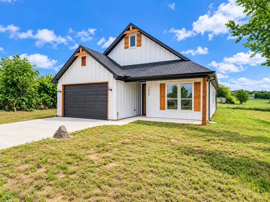 1621 County Road 4764, Boyd, TX 76023 - #2
