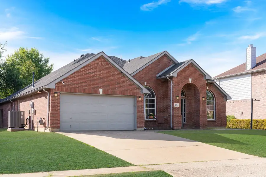 215 Longhorn Trail, Grand Prairie, TX 75052 - #2
