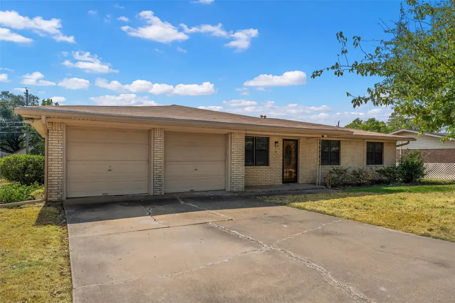107 E Dawn Drive, Robinson, TX 76706 - #3