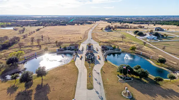27018 Stonewood Drive, Whitney, TX 76692