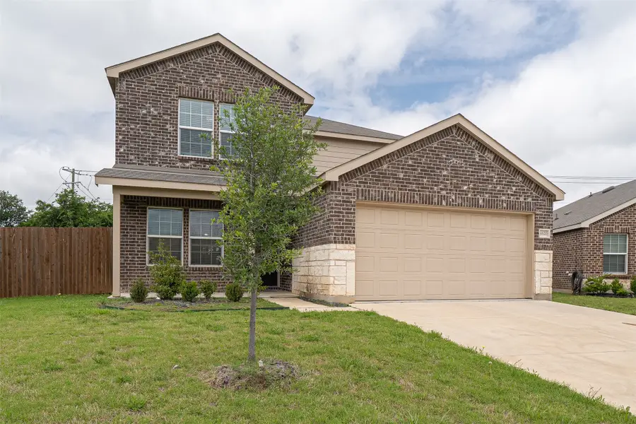 4620 Knoll Gardens Way, Crowley, TX 76036 - #3