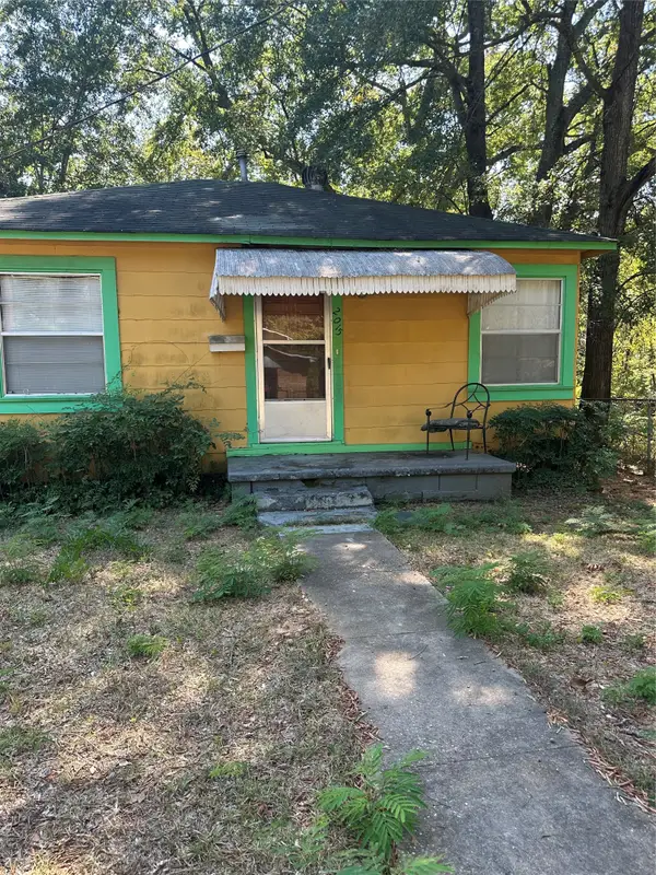 2015 Garden Street, Shreveport, LA 71101