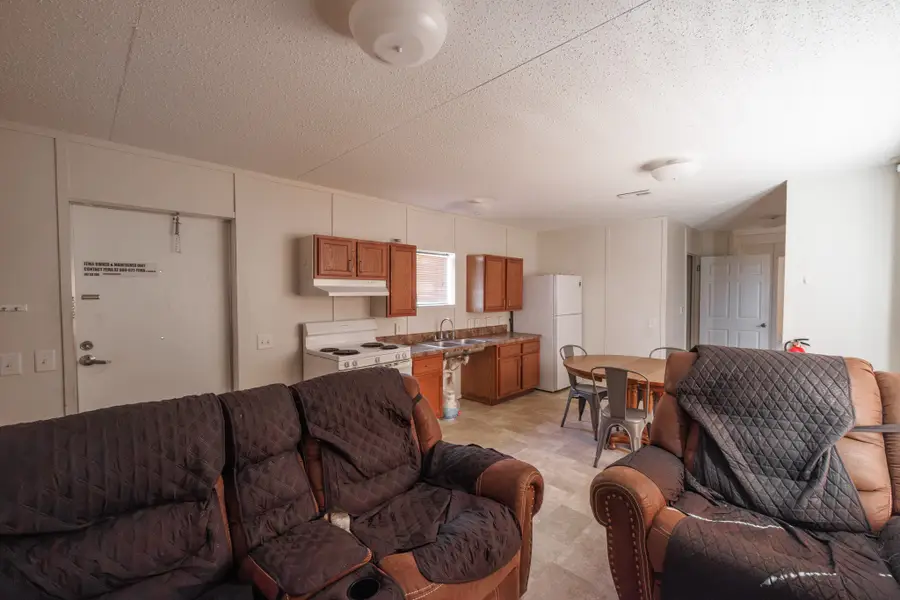 117 Seminole Street, Tye, TX 79563 - #2