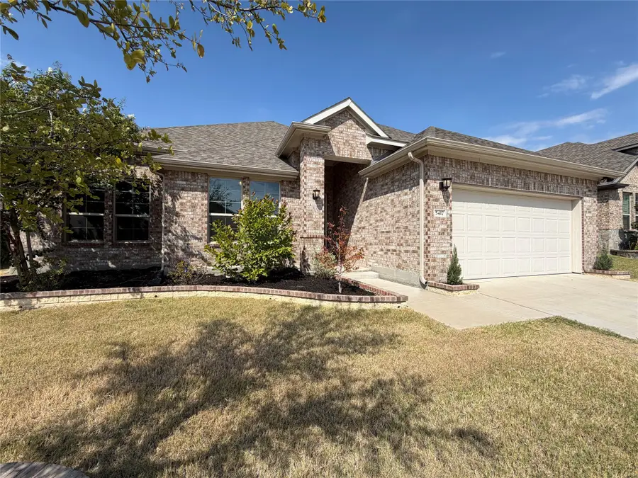 5417 Highview Court, Haltom City, TX 76137 - #2