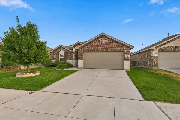 453 Pollyann Trail, Fort Worth, TX 76052