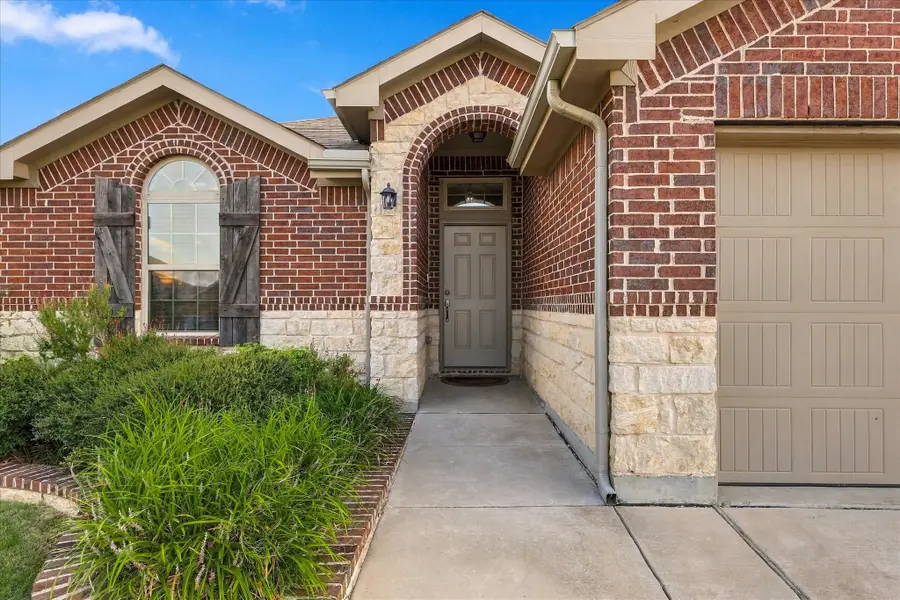 453 Pollyann Trail, Fort Worth, TX 76052 - #2