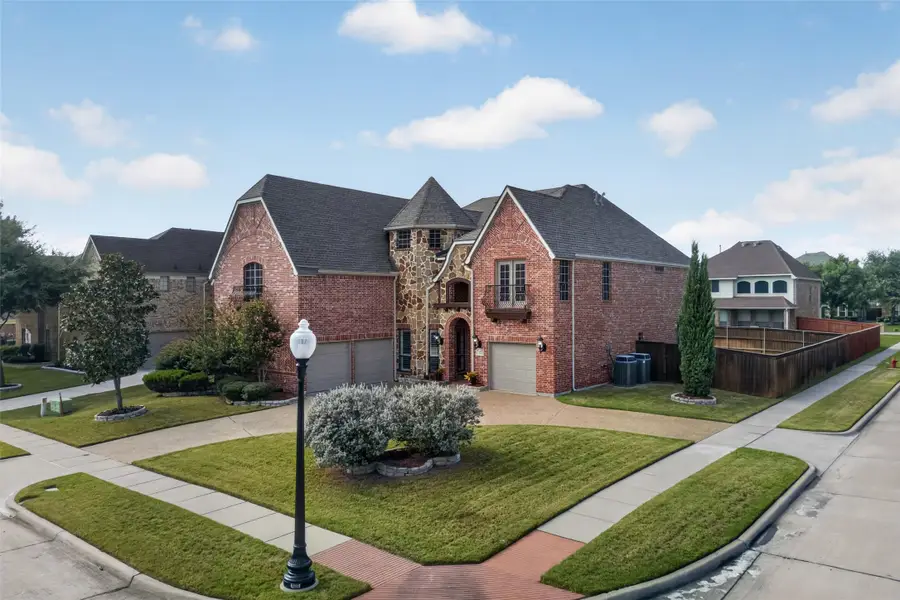 6947 Seabreeze Drive, Grand Prairie, TX 75054 - #2