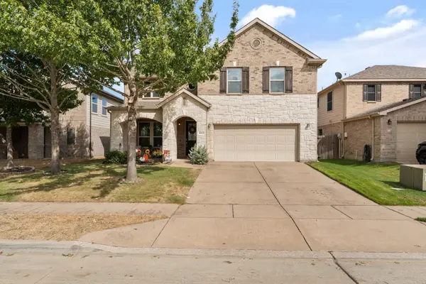 8932 Winding Valley Drive, Fort Worth, TX 76244