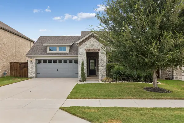 5549 Cypress Willow Bend, Fort Worth, TX 76126