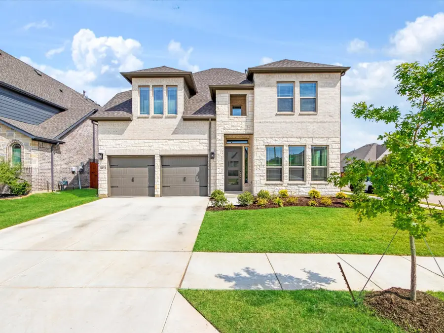 8933 Athens Drive, Justin Roanoke, TX 76226 - #2
