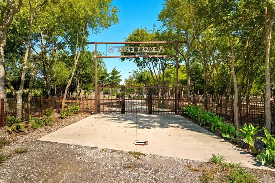 1431 Fm 85, Ennis, TX 75119 - #2