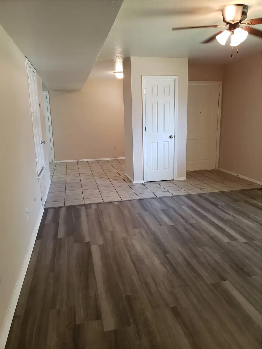 102 Avenue G, Lacy Lakeview, TX 76705 - #3