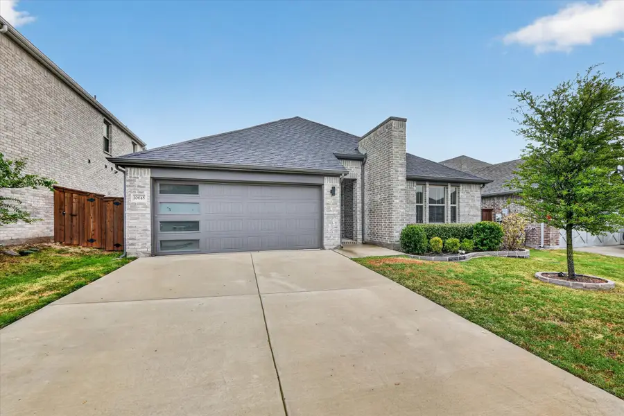 10645 Enchanted Rock Way, Fort Worth, TX 76126 - #2